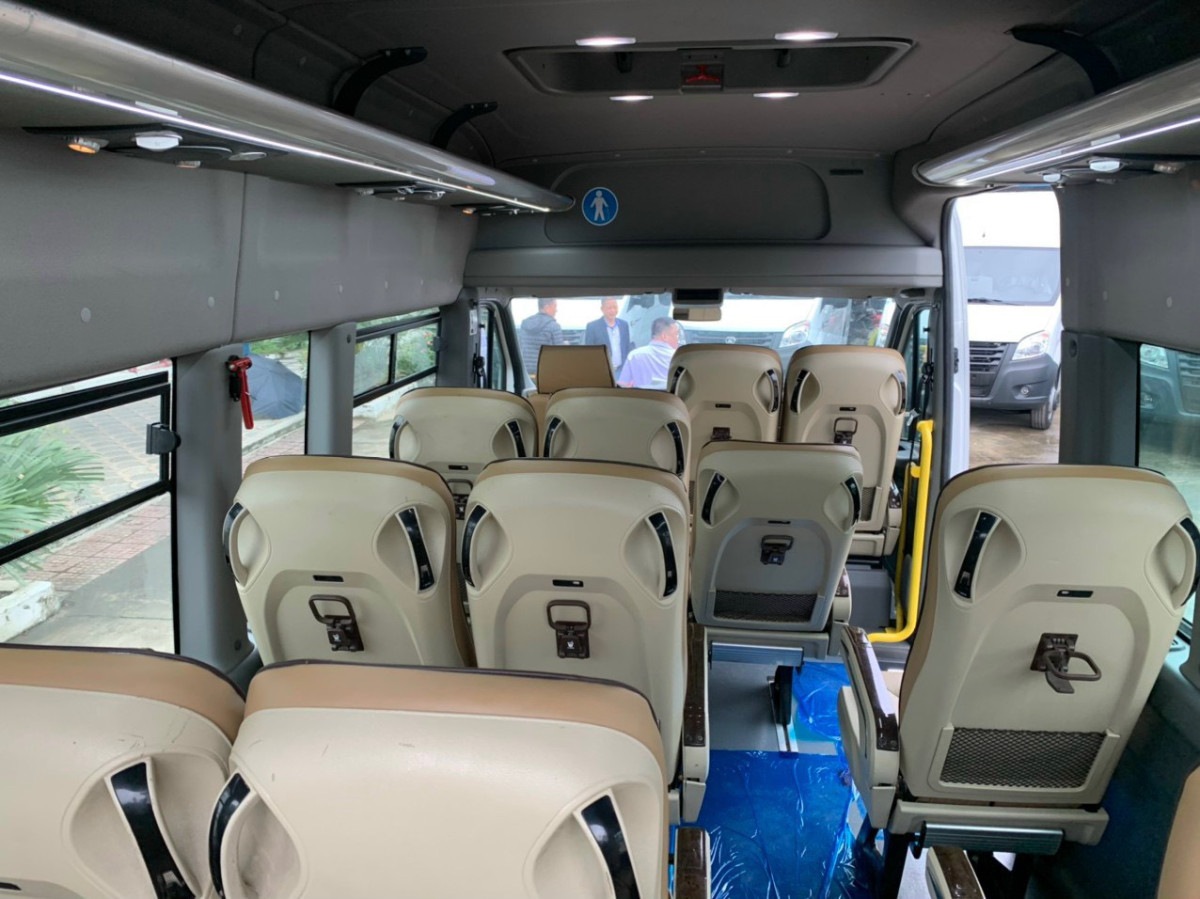 Dịch Vụ Thuê Xe 19 Chỗ Đi Cát Bà – Trải Nghiệm Thiên Đường Du Lịch Biển Đảo