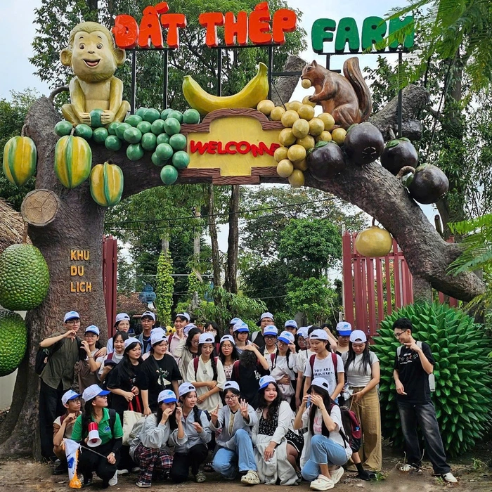 Đất thép farm